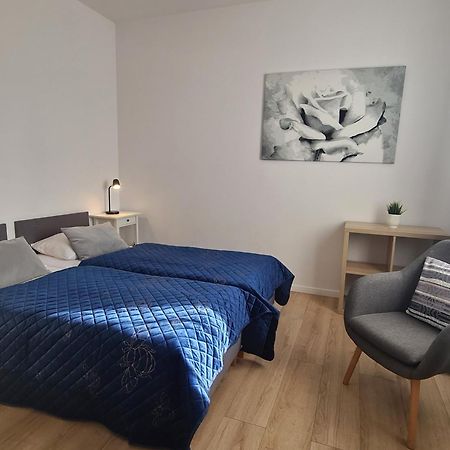 Apartamenty "La Villa" Superior II Z Dwoma Sypialniami, Balkonem, Parkingiem, Blisko Centrum Kudowa-Zdroj Bagian luar foto