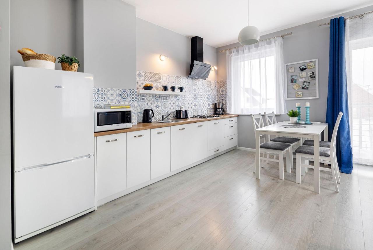 Apartamenty "La Villa" Superior II Z Dwoma Sypialniami, Balkonem, Parkingiem, Blisko Centrum Kudowa-Zdroj Bagian luar foto
