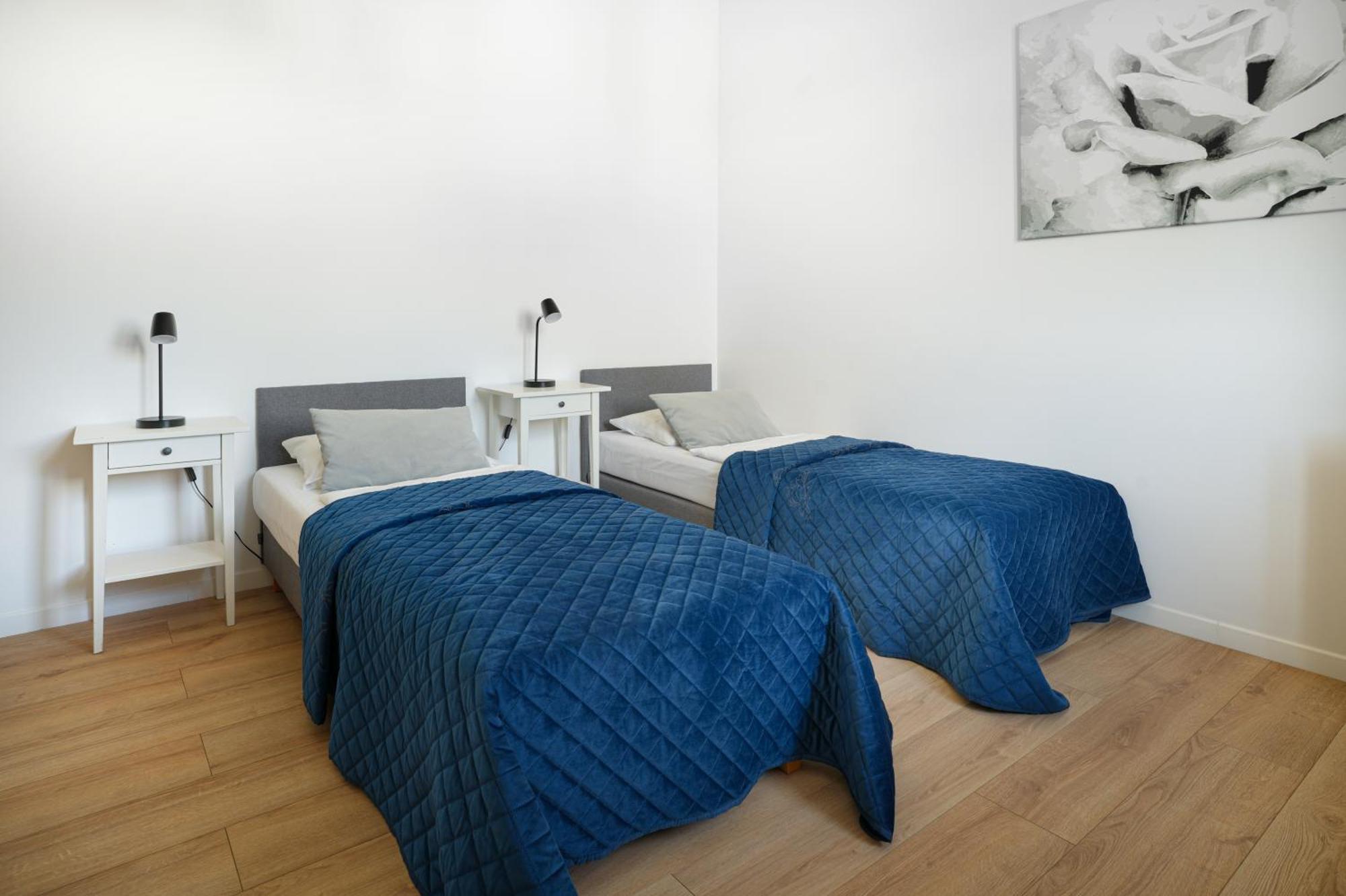 Apartamenty "La Villa" Superior II Z Dwoma Sypialniami, Balkonem, Parkingiem, Blisko Centrum Kudowa-Zdroj Bagian luar foto