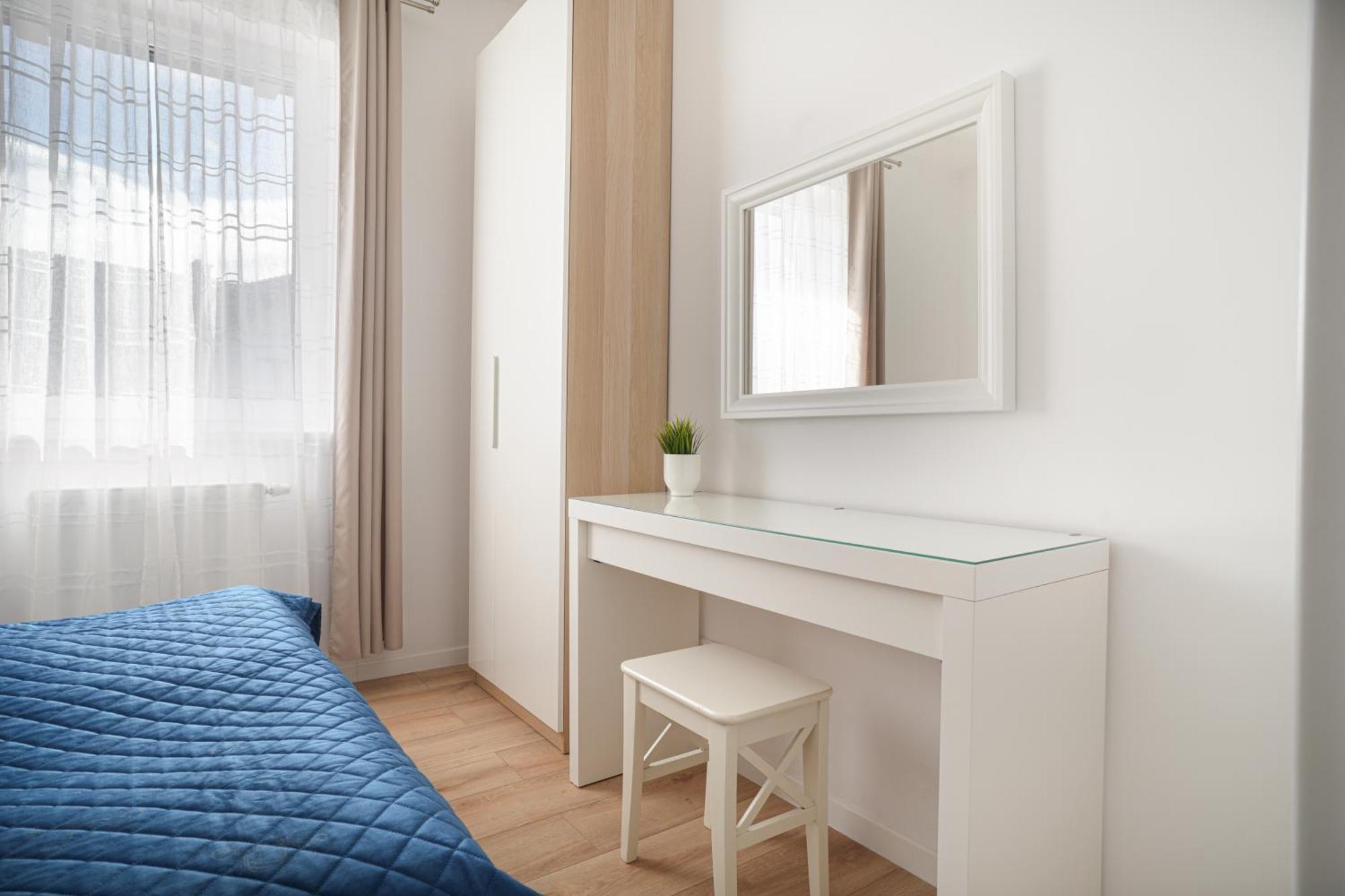 Apartamenty "La Villa" Superior II Z Dwoma Sypialniami, Balkonem, Parkingiem, Blisko Centrum Kudowa-Zdroj Bagian luar foto