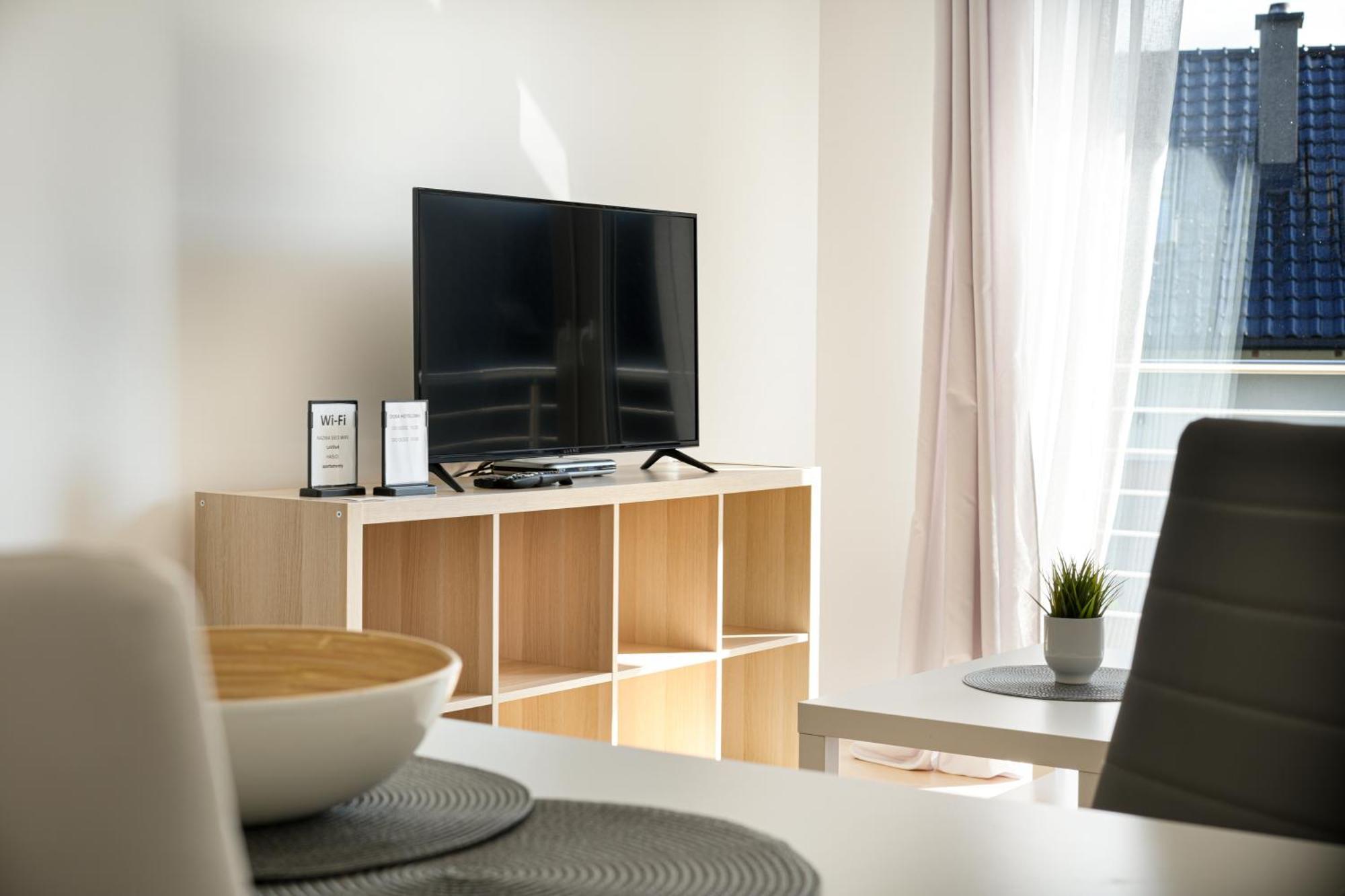 Apartamenty "La Villa" Superior II Z Dwoma Sypialniami, Balkonem, Parkingiem, Blisko Centrum Kudowa-Zdroj Bagian luar foto
